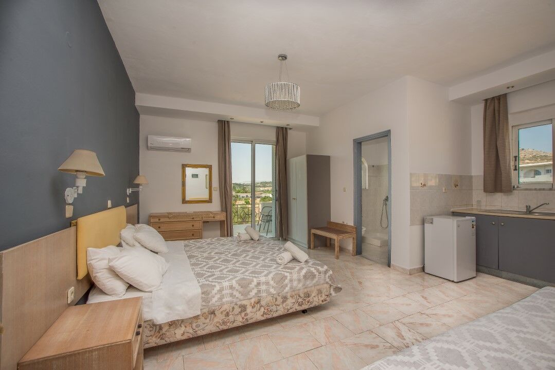 Evas Rooms 法里拉基 外观 照片
